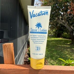 Vacation Classic Lotion SPF 30 Sunscreen